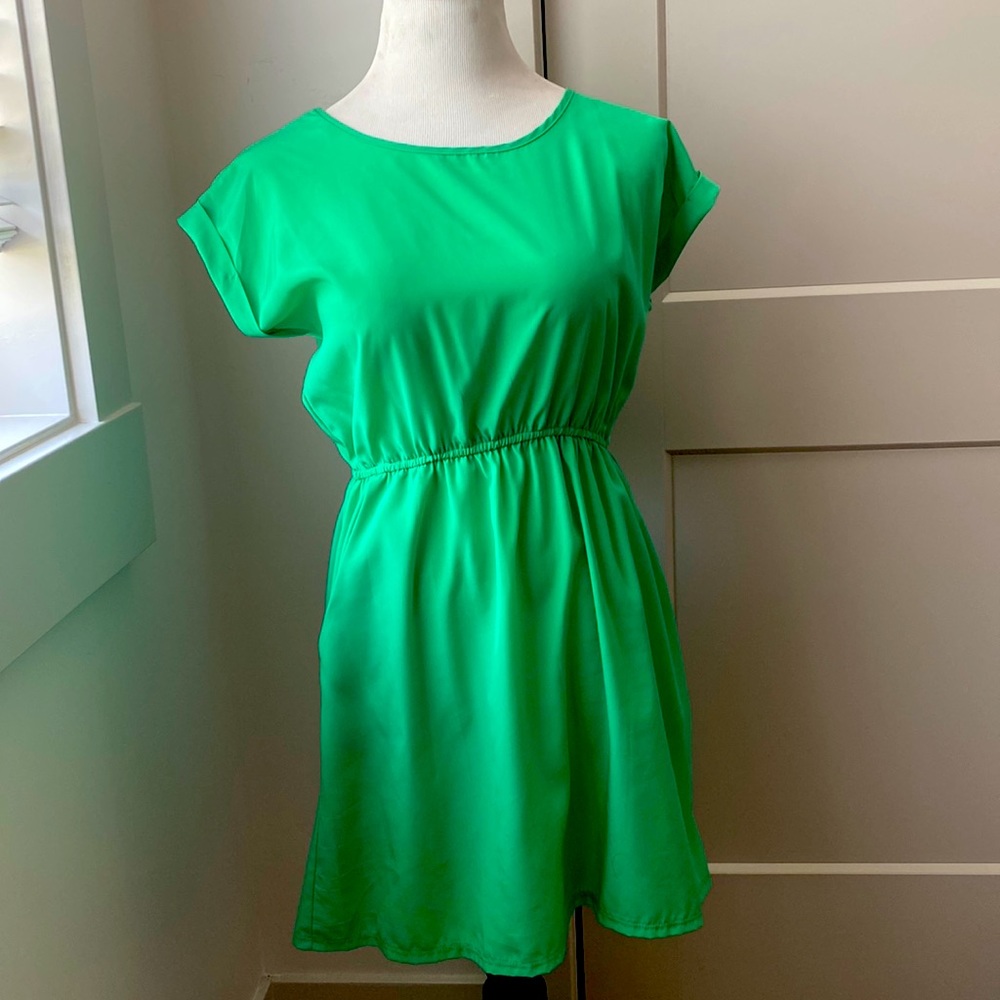 Medium Green Polyester Dress with POCKETS